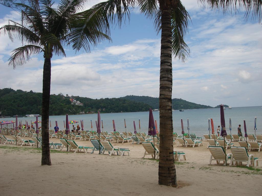 Хостел Tropicoza Patong Экстерьер фото