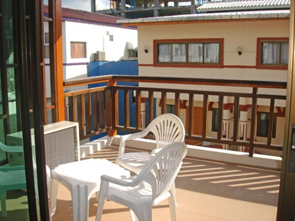 Хостел Tropicoza Patong Номер фото